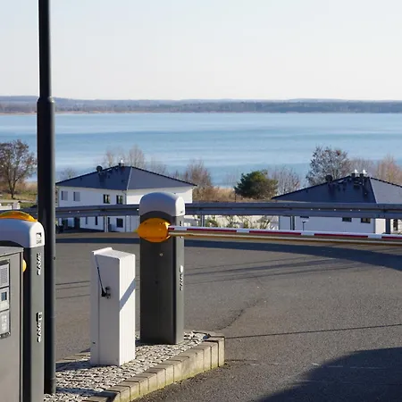 Schlossterrassen 8a Pouch