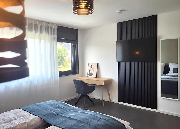 Schlossterrassen 8a * Pouch