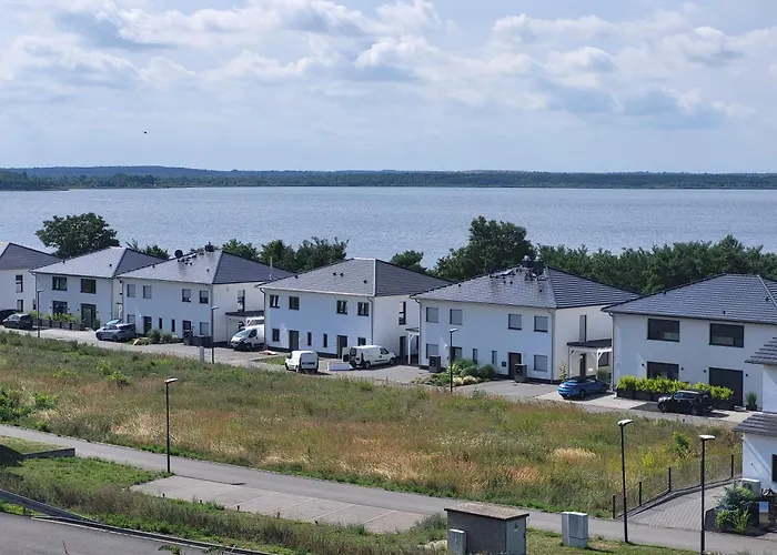 Schlossterrassen 8a Feriehus *